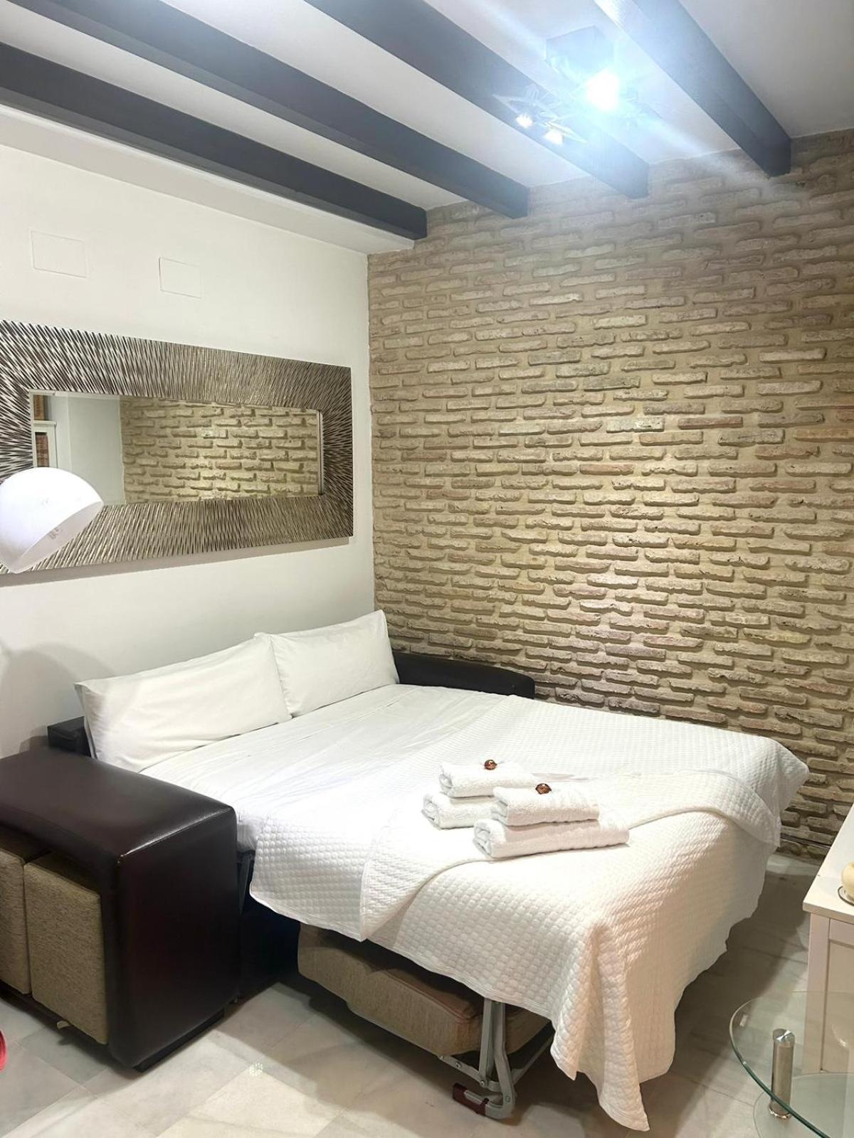 Triana Apartment Sevilla Dış mekan fotoğraf